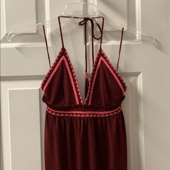 Express Dresses & Skirts - Maroon new express midi bikini top dress